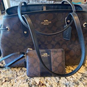 Coach Signature Coated Canvas Carryall
